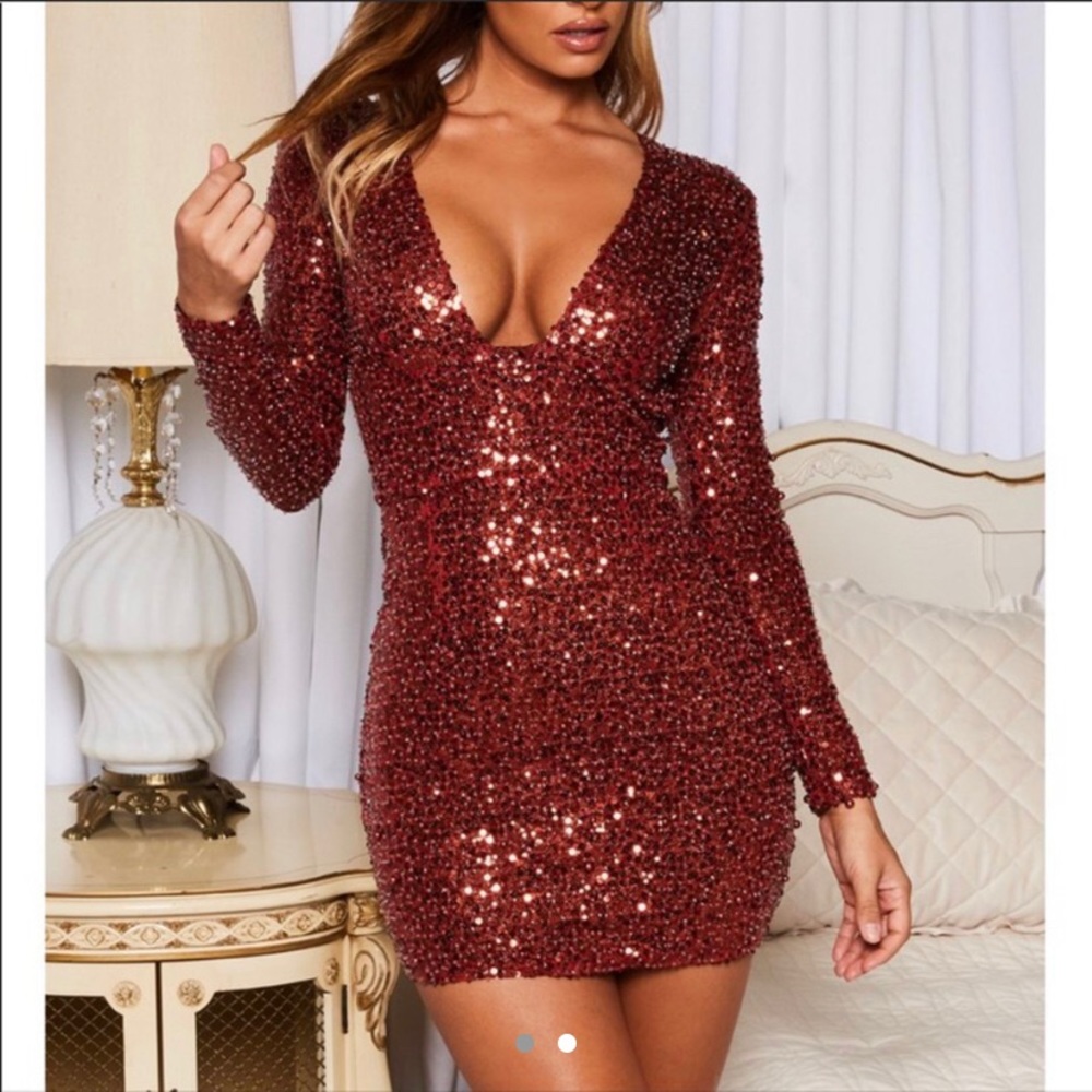 Good to Glow Oh Polly long sleeve backless dress